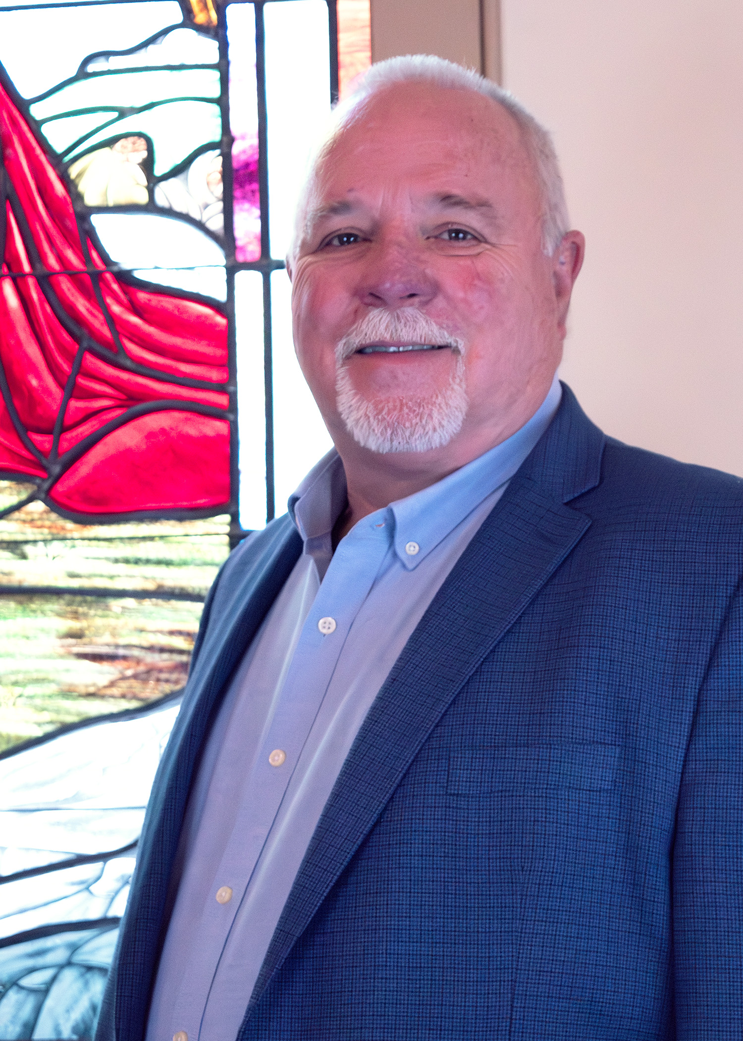 Worship Pastor Eddie Lowery